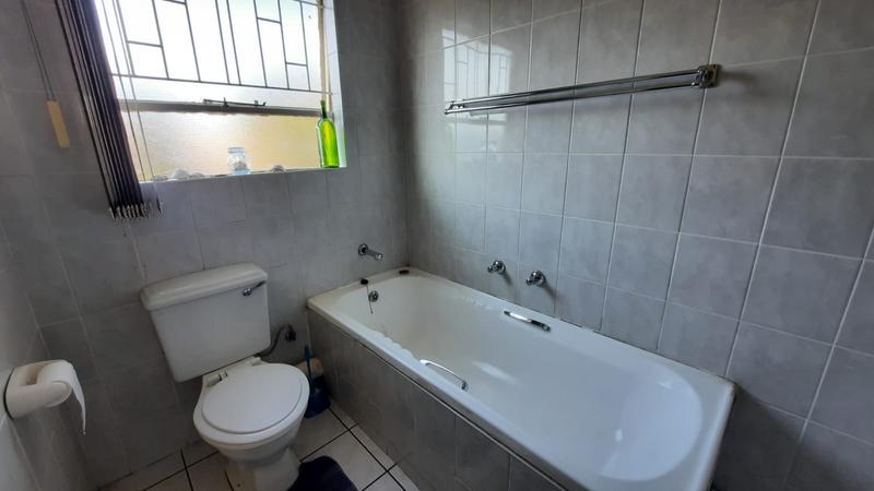 2 Bedroom Property for Sale in Vaalpark Free State